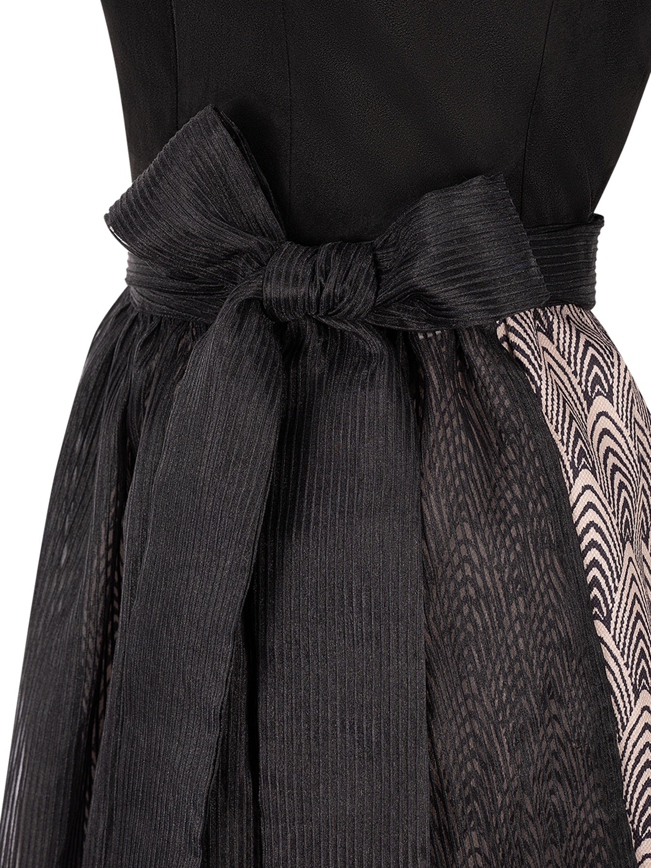 DIRNDL - VERONIKA IN SCHWARZES